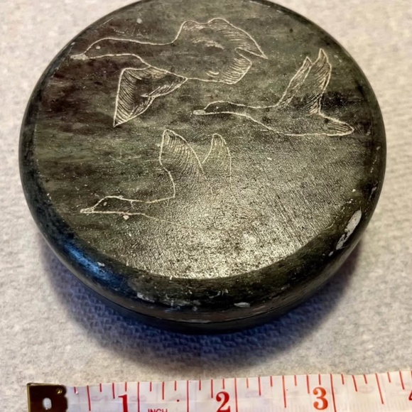 Soapstone Trinket Box - Picture 3 of 4